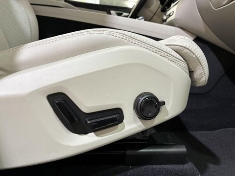 Voitures D'0Km À Toulouse | Volvo Xc60 T8 Awd Hybride Rechargeable 310 Ch+145 Ch Geartronic 8 Ul...