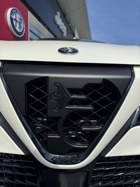 Voitures D'0Km À Toulouse | Alfa Romeo Junior Ibrida Junior 1.2 Ibrida 145 Ch E-Dct6 Speciale 5P