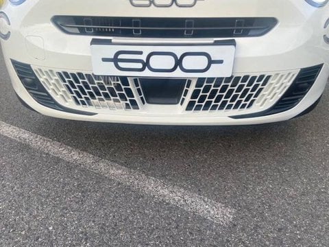 Voitures D'0Km À Toulouse | Fiat 600 1.2 Hybrid 100Ch Dct6 5P