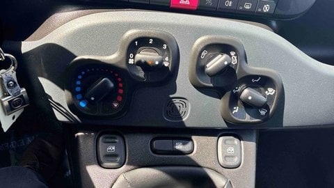 Voitures D'occasion À Mont-De-Marsan | Fiat Panda 1.2 69 Ch S/S Ligue 1 Conforama 5P