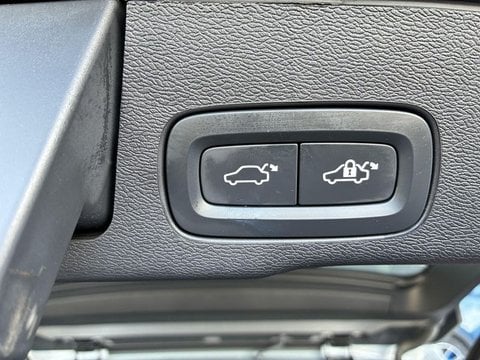 Voitures D'occasion À Lescar | Volvo Xc60 T6 Awd Hybride Rechargeable 253 Ch+145 Ch Geartronic 8...