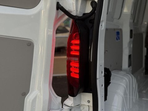 Voitures D'0Km À Lescar | Volkswagen Transporter Van L1H1 2.0 Tdi 150 Bva8 Business 4P