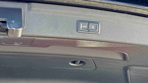 Voitures D'occasion À Toulouse | Audi Q3 35 Tfsi 150 Ch S Tronic 7 Limited 5P