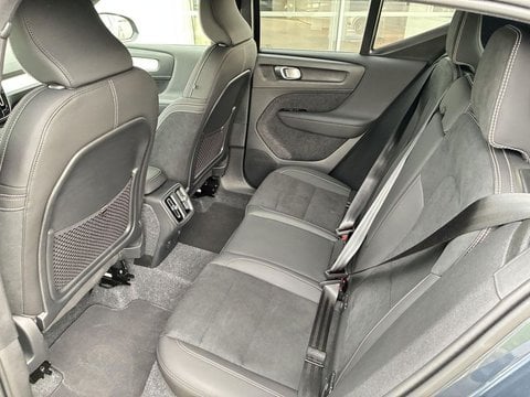 Voitures D'0Km À Lescar | Volvo Xc40 B3 163 Ch Dct7 Black Edition 5P