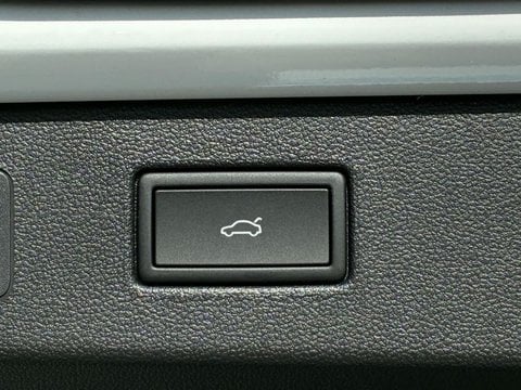 Voitures D'occasion À Tarbes | Volkswagen T-Roc 1.5 Etsi Evo2 Hybrid 150 Ch Dsg7 R-Line 5P