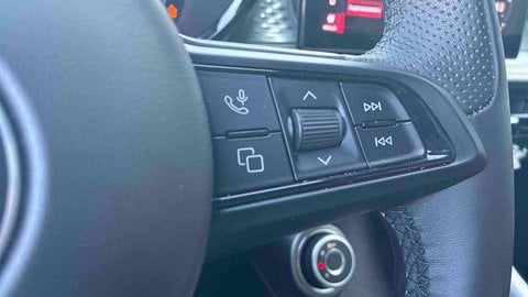 Voitures D'occasion À Mérignac | Alfa Romeo Tonale 1.5 Hybrid 160 Ch Vgt Tct7 Sprint 5P