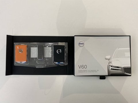 Voitures D'0Km À Lescar | Volvo V60 Ii B4 197 Ch Dct7 Ultra Style Dark 4P
