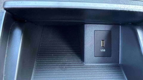 Voitures D'occasion À Le Bouscat | Hyundai Kona Electrique 39 Kwh - 136 Ch Intuitive 5P