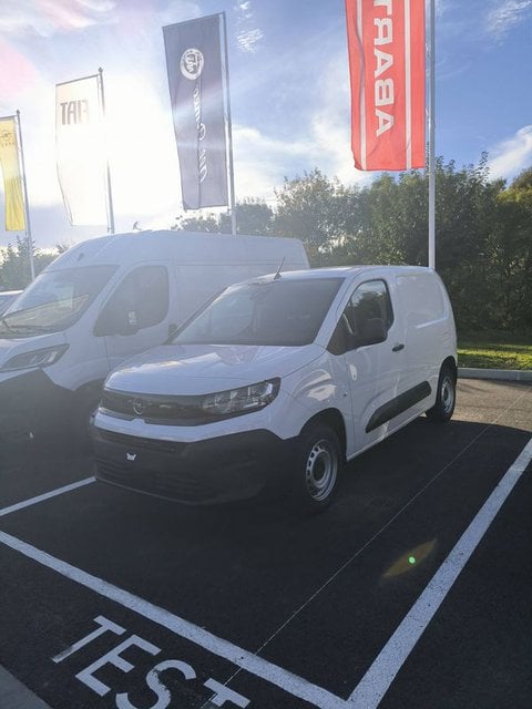 D'0Km À Toulouse | Opel Combo Cargo Combo Cargo M 650 Kg Bluehdi 100 S&S Bvm6 4P