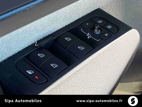 Voitures D'occasion À Mérignac | Volvo Xc40 T3 156 Ch Momentum 5P