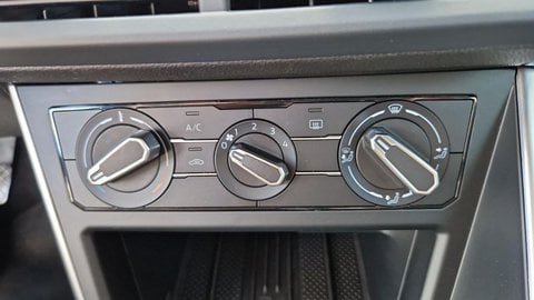 Voitures D'occasion À Tarbes | Volkswagen Polo 1.0 Tsi 95 S&S Bvm5 Vw Edition 5P