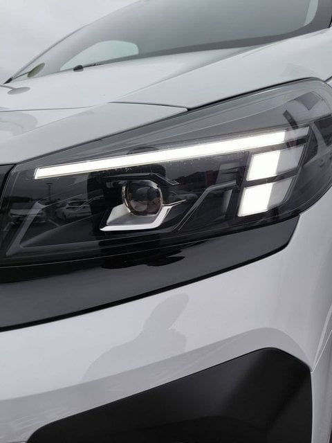 Voitures D'0Km À Toulouse | Opel Vivaro Fg Vivaro Fgn Taille M Sportive 2.2 Diesel 180 S&S Eat8 4P