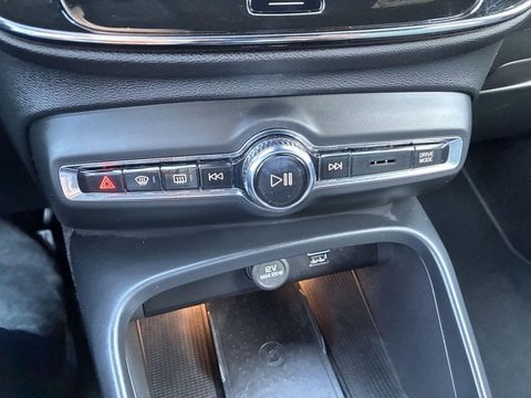 Voitures D'occasion À Lescar | Volvo Xc40 T4 Recharge 129+82 Ch Dct7 Start 5P