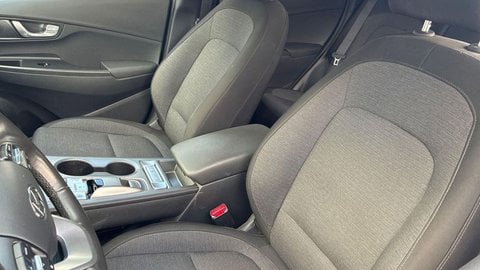 Voitures D'occasion À Le Bouscat | Hyundai Kona Electrique 39 Kwh - 136 Ch Intuitive 5P