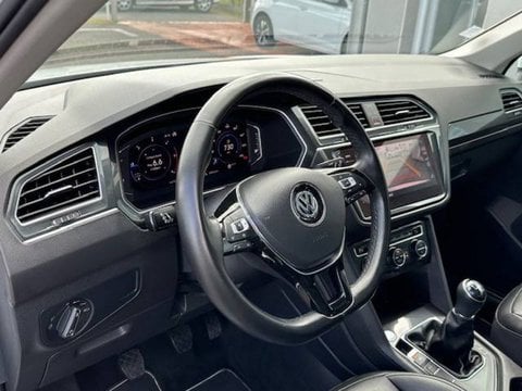 Voitures Occasion Volkswagen Tiguan Ii 2.0 Tdi 150 Carat Exclusive 5P À Tarbes