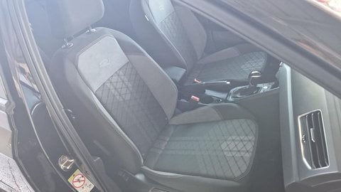 Voitures D'occasion À Tarbes | Volkswagen Taigo 1.0 Tsi 110 Dsg7 R-Line 5P