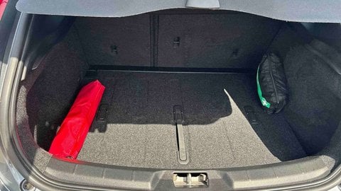 Voitures D'occasion À Toulouse | Volvo V40 D2 Adblue 120 Ch Geartronic 6 Momentum 5P