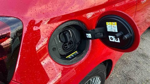 Voitures D'occasion À Mérignac | Fiat 500 500C E 95 Ch (Red) 2P