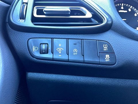 Voitures D'occasion À Libourne | Hyundai I30 Iii 1.0 T-Gdi 120 Dct-7 Hybrid 48V Creative 5P