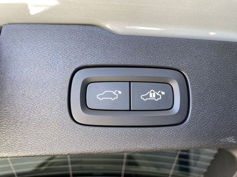 Voitures D'occasion À Labège | Volvo V60 Ii B4 Awd 197 Ch Geartronic 8 Cross Country Pro 5P