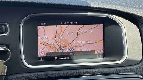Voitures D'occasion À Toulouse | Volvo V40 D2 Adblue 120 Ch Geartronic 6 Momentum 5P