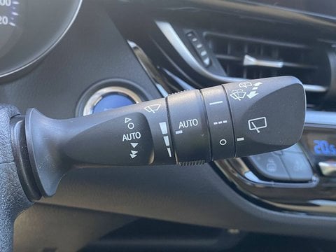 Voitures D'occasion À Le Bouscat | Toyota C-Hr Hybride 2.0L Collection 5P