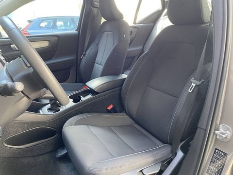 Voitures D'occasion À Labège | Volvo Xc40 T2 129 Ch Momentum Business 5P