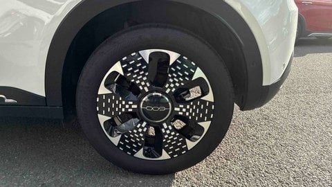 Voitures D'occasion À Libourne | Fiat 600 1.2 Hybrid 100Ch Dct6 La Prima 5P