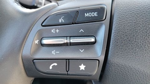 Voitures D'occasion À Villenave-D'ornon | Hyundai Kona Electrique 39 Kwh - 136 Ch Intuitive 5P