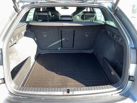 Voitures D'occasion À Lescar | Škoda Octavia Break Combi 2.0 Tdi 150 Ch Dsg7 Sportline 5P