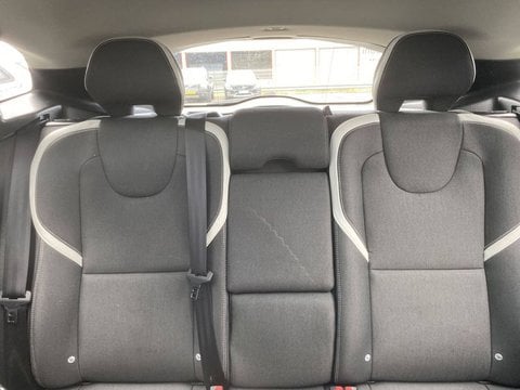 Voitures D'occasion À Lescar | Volvo V40 Ii D2 Adblue 120 Ch Momentum 5P
