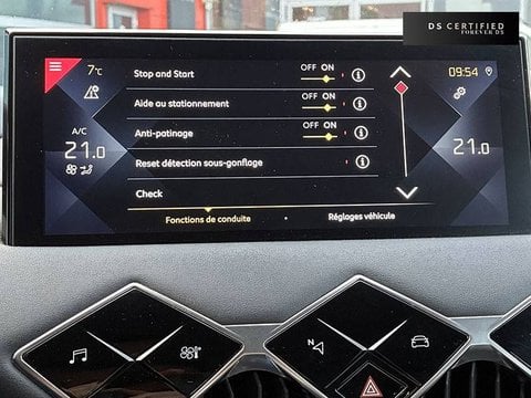 Voitures D'occasion À Lescar | Ds Ds 3 Ds3 Crossback Bluehdi 130 Eat8 Faubourg 5P