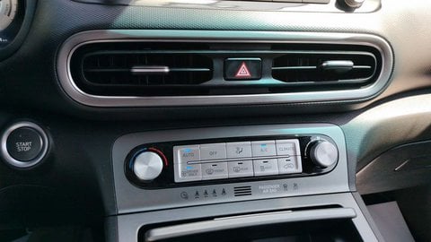 Voitures D'occasion À Villenave-D'ornon | Hyundai Kona Electrique 64 Kwh - 204 Ch Intuitive 5P