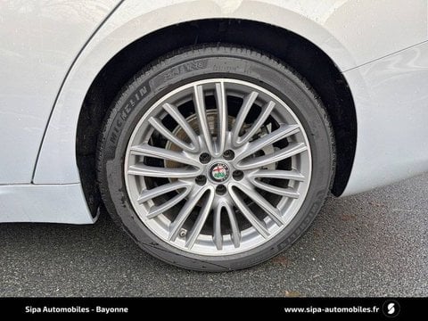 Voitures D'occasion À Lescar | Alfa Romeo Giulia 2.2 190 Ch At8 Ti 4P