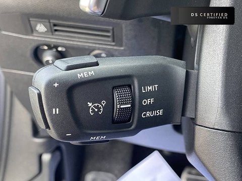 Voitures D'occasion À Lescar | Ds Ds 3 Crossback Puretech 130 S&S Eat8 Business 5P