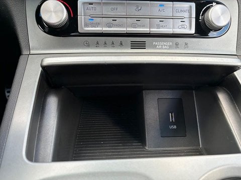Voitures D'occasion À Le Bouscat | Hyundai Kona Electrique 39 Kwh - 136 Ch Intuitive 5P