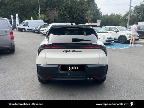 Voitures D'0Km À Bayonne | Alfa Romeo Junior Ibrida Junior 1.2 Ibrida 145 Ch Edct6 Premium 5P