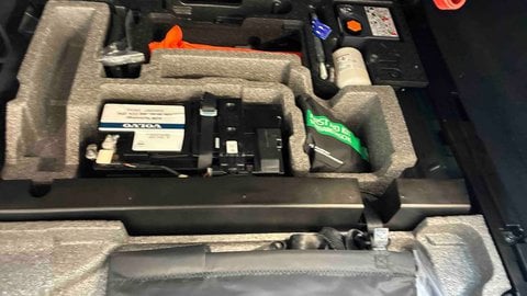 Voitures D'occasion À Anglet | Volvo Xc60 T6 Awd Hybride Rechargeable 253 Ch+145 Ch Geartronic 8...