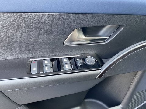 Voitures D'occasion À Mérignac | Lancia Ypsilon Electrique Iii Elettrica 156Ch Edition Cassina 5P