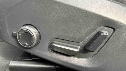 Voitures D'occasion À Anglet | Volvo Xc60 T6 Awd Hybride Rechargeable 253 Ch+145 Ch Geartronic 8...