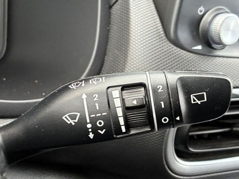 Voitures D'occasion À Le Bouscat | Hyundai Kona Electrique 39 Kwh - 136 Ch Intuitive 5P