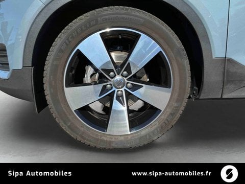 Voitures D'occasion À Mérignac | Volvo Xc40 T2 129 Ch Momentum Essentiel 5P