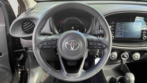 Voitures D'occasion À Libourne | Toyota Aygo X 1.0 Vvt-I 72 Design 5P