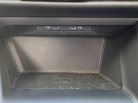Voitures D'occasion À Tarbes | Volkswagen Golf Viii 1.0 Etsi Opf 110 Dsg7 Life Plus 5P