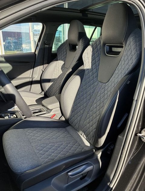 Voitures D'occasion À Lescar | Škoda Octavia Break Combi 2.0 Tdi 150 Ch Scr Dsg7 Sportline 5P
