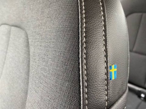 Voitures D'occasion À Saint Avit | Volvo Xc40 D3 A Dblue150 Ch Geartronic 8 Momentum 5P