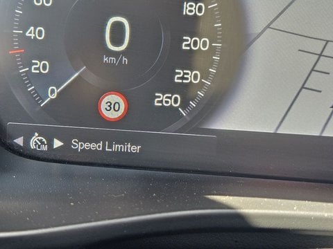 Voitures D'occasion À Saint Avit | Volvo Xc40 T5 Recharge 180+82 Ch Dct7 R-Design 5P