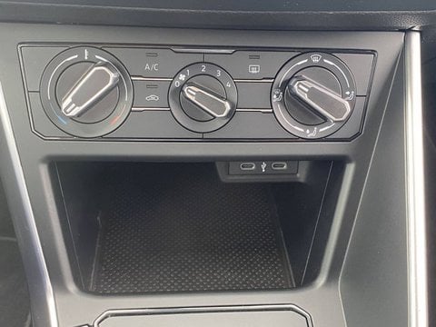 Voitures D'occasion À Lescar | Volkswagen Polo Vi 1.0 Tsi 95 S&S Bvm5 Life Plus 5P