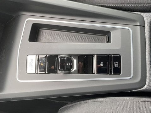 Voitures D'occasion À Lescar | Volkswagen Golf Viii 1.0 Etsi Opf 110 Dsg7 Life Plus 5P