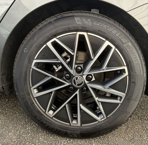 Voitures D'occasion À Lescar | Škoda Octavia Break Combi 2.0 Tdi 150 Ch Dsg7 Sportline 5P